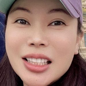 Meet your Posher, Yue